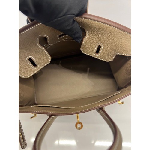 Hermes Birkin 25 Veau Togo 18 Etoupe, Gold Tone Hardware
