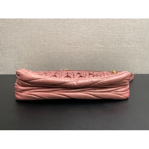 Matelasse Short handle Shoulder Bag