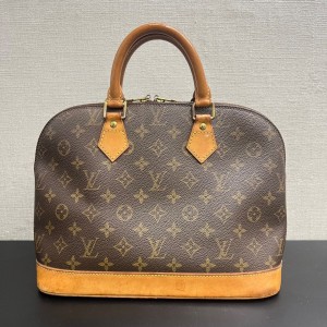 Louis Vuitton Alma PM Monogram, Gold Tone Hardware