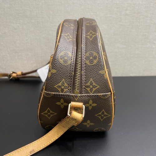 Louis Vuitton Vintage Monogram Shoulder Bag