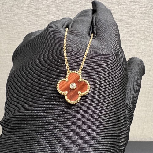 Van Cleef & Arpels Vintage Alhambra Pendant
