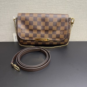 Louis Vuitton Favorite PM Damier Ebene Pochette Bag