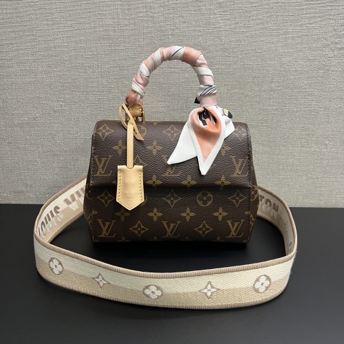 Louis Vuitton Cluny Mini Bag 