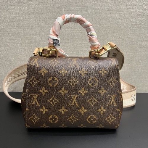 Louis Vuitton Cluny Mini Bag 