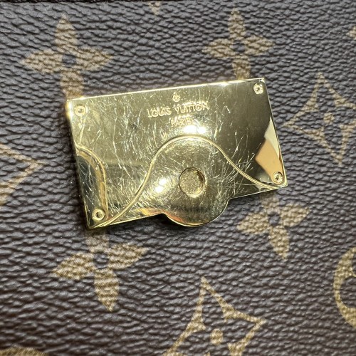Louis Vuitton Cluny Mini Bag 