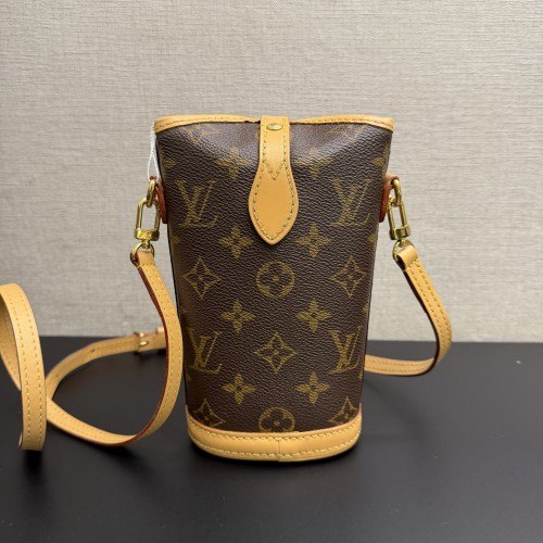 Louis Vuitton Fold Me Pouch