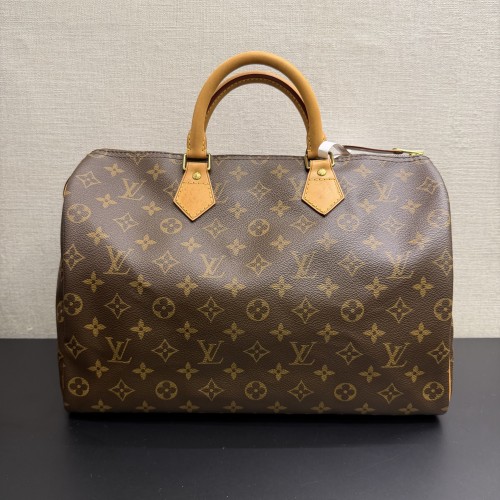 Louis Vuitton Speedy 35 Monogram Handbag