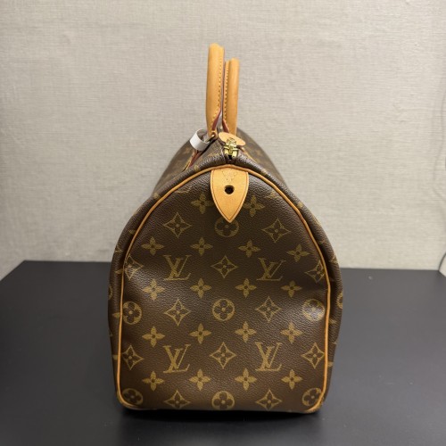 Louis Vuitton Speedy 35 Monogram Handbag