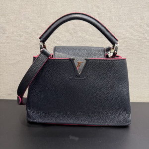 Louis Vuitton Capucines BB Black Taurillon Leather Bag