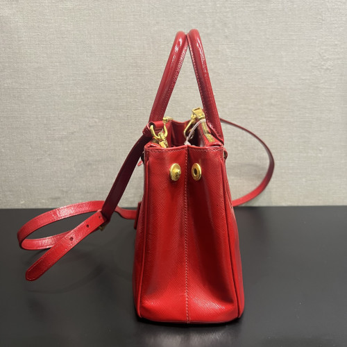 Prada Galleria Saffiano Lux Leather Bag Prada Galleria Saffiano Lux Leather Bag