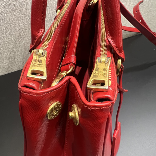 Prada Galleria Saffiano Lux Leather Bag Prada Galleria Saffiano Lux Leather Bag