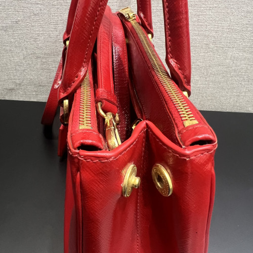 Prada Galleria Saffiano Lux Leather Bag Prada Galleria Saffiano Lux Leather Bag