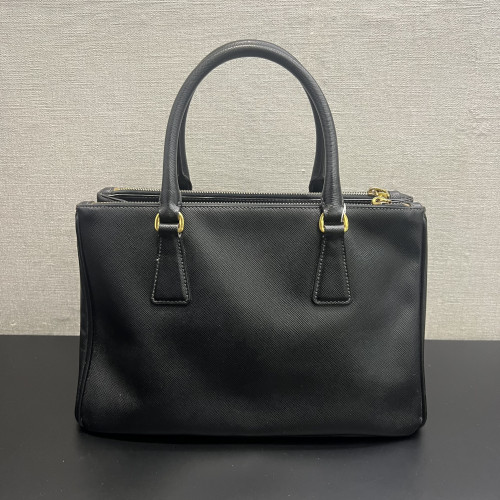 Prada Galleria Medium Saffiano Lux Leather Bag Prada Galleria Medium Saffiano Lux Leather Bag