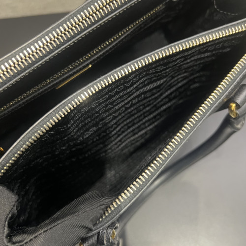 Prada Galleria Medium Saffiano Lux Leather Bag Prada Galleria Medium Saffiano Lux Leather Bag