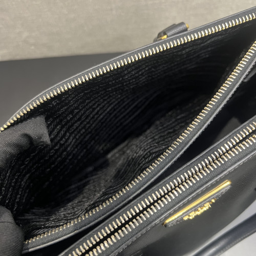 Prada Galleria Medium Saffiano Lux Leather Bag Prada Galleria Medium Saffiano Lux Leather Bag