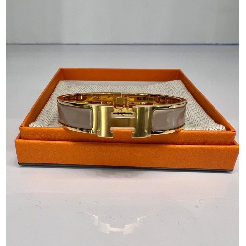Hermes Clic H Bracelet Maroon Glacé, Gold Tone Hardware