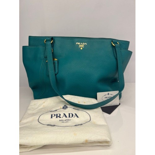 Vitello Daino Shoulder Bag, Gold Tone Hardware