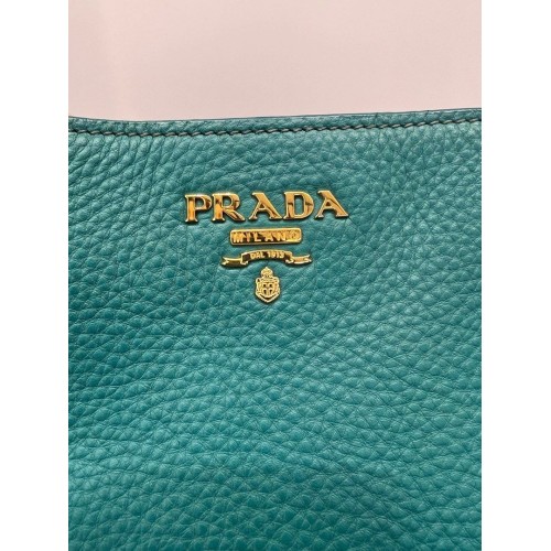 Vitello Daino Shoulder Bag, Gold Tone Hardware