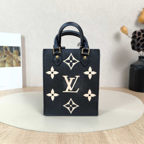 Preloved Louis Vuitton Petit Sac Plat -DS60805032-DV Preloved Louis Vuitton Petit Sac Plat -DS60805032-DV