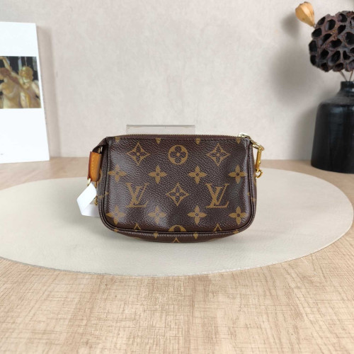 Preloved Louis Vuitton Mini Pochette Accessoires-DS60805137-DV
