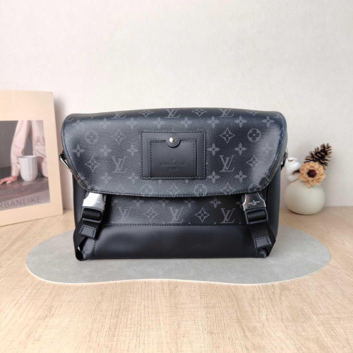 Preloved Louis Vuitton Messenger PM Voyager -DS61007084-DV Preloved Louis Vuitton Messenger PM Voyager -DS61007084-DV