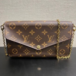 Louis Vuitton Félicie Pochette Monogram, Gold Tone Hardware