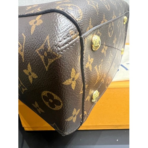 Louis Vuitton Montaigne BB handbag monogram TR1136, Gold Tone Hardware