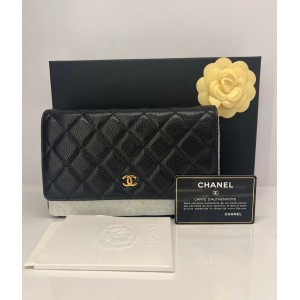 Chanel Wallet on Chain Caviar Leather, Gold Tone Hardware
