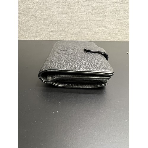 Chanel Vintage Bifold Wallet Black Caviar