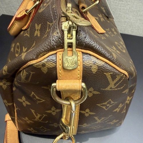 Louis Vuitton Speedy Bandoulière 30 Handbag