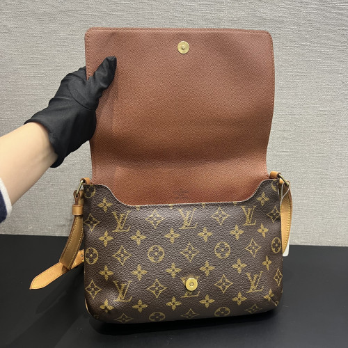 Louis Vuitton Monogram Musette Tango Shoulder Bag