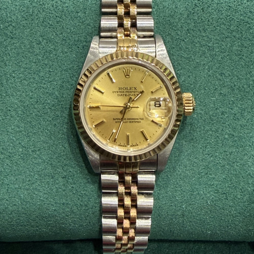 Rolex Datejust 26mm, Ref.69173 in Champagne Gold Dial