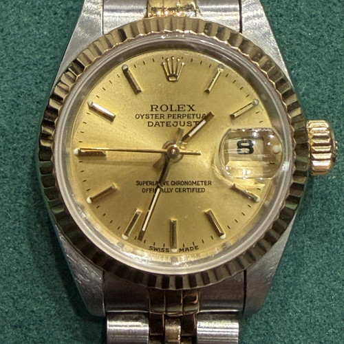 Rolex Datejust 26mm, Ref.69173 in Champagne Gold Dial