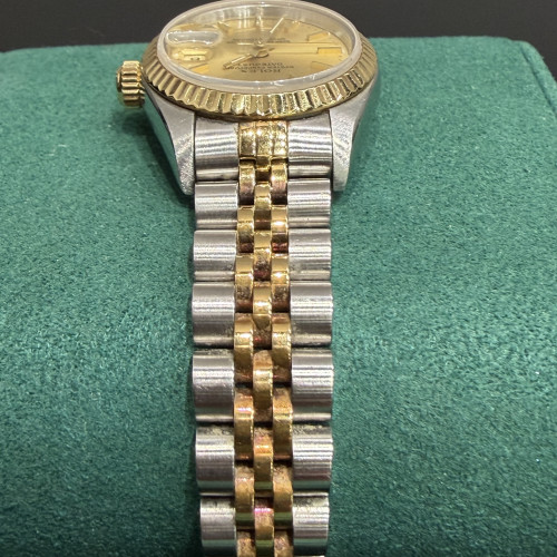 Rolex Datejust 26mm, Ref.69173 in Champagne Gold Dial