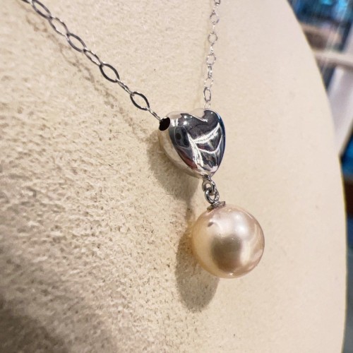 Asherée  WG123 PEARL PENDANT W/CHAIN, K18WG 1.016gms, DIA 0cts 