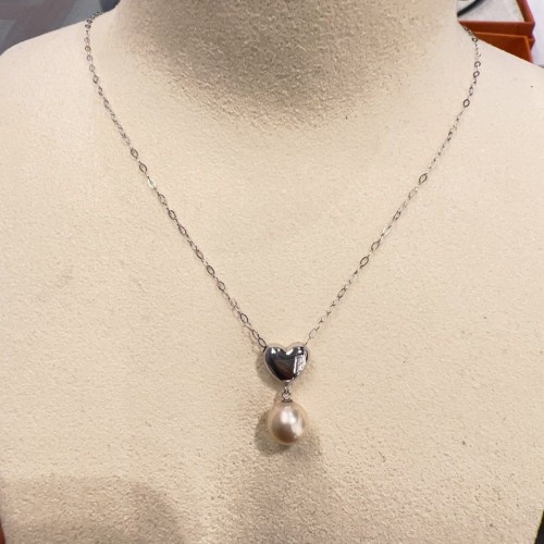 Asherée  WG123 PEARL PENDANT W/CHAIN, K18WG 1.016gms, DIA 0cts 