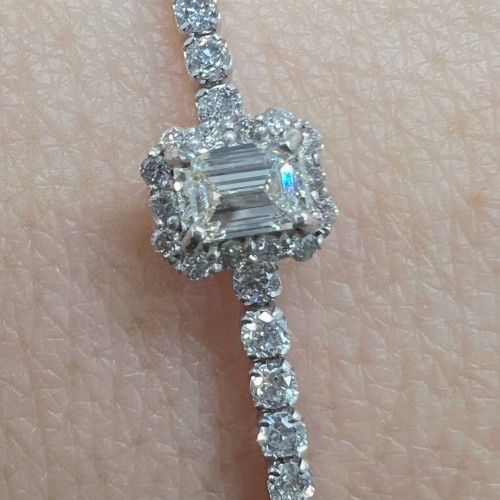 Asherée WG18 DIAMOND BRACELET   ,K18WG 3.443gms ,DIA 2.25cts   