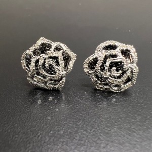 Asherée WG70 BLACK DIAMOND EARRING ,K18WG 3gms ,DIA 1cts