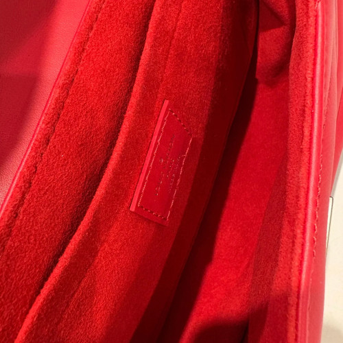 Preloved Louis Vuitton New Wave Chain Bag MM Calfskin Red-hd041326b2-MX25