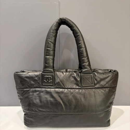 Preloved Chanel Meidum Coco Cocoon Reversible Tote Lambskin Black-ya061426a0-MX25