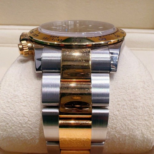 Daytona 40 Ref 116503 Half Gold in Black Dial