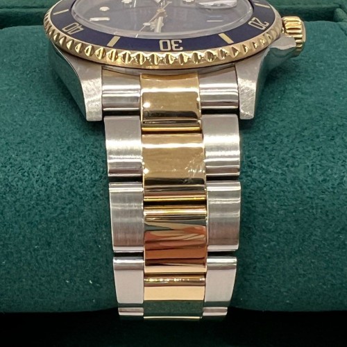 Submariner 40 Ref 16613 half gold and Blue Dial 2004