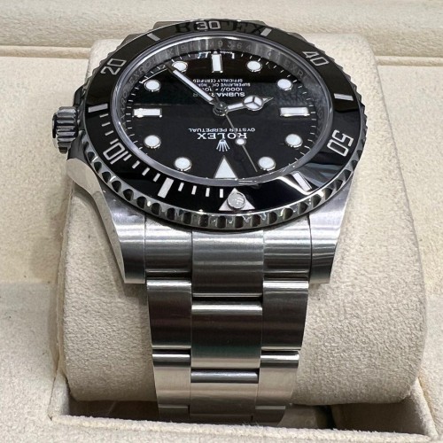 Rolex Submariner 41mm Model 124060, Feb 2024