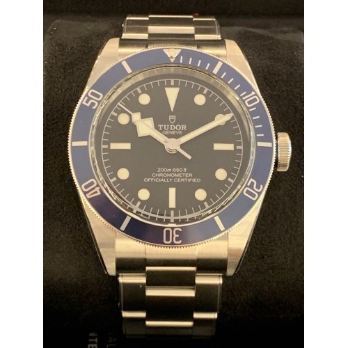 Black Bay 41mm Model 79230B