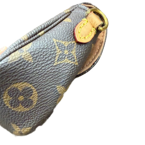 Louis Vuitton Ivy Wallet On Chain Monogram Brown Louis Vuitton Ivy Wallet On Chain Monogram Brown
