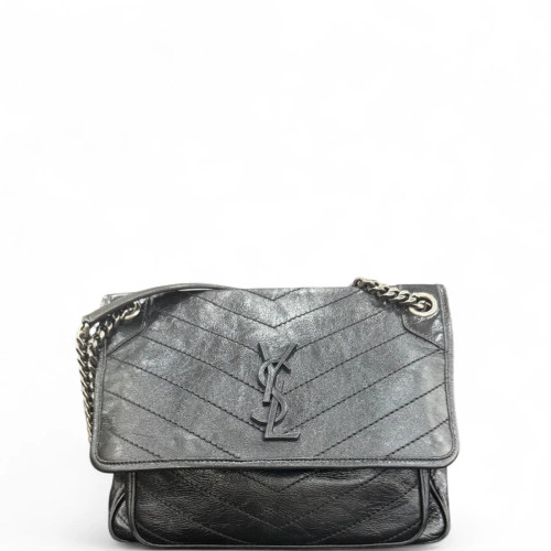 Yves Saint Laurent Medium Niki Chain Pull Up Leather Black Yves Saint Laurent Medium Niki Chain Pull Up Leather Black