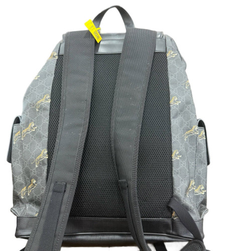 Gucci Flap Backpack GG Supreme Monogram Grey Red Blue Gucci Flap Backpack GG Supreme Monogram Grey Red Blue
