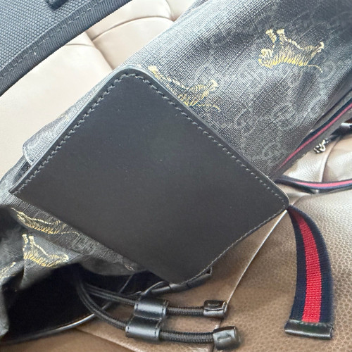 Gucci Flap Backpack GG Supreme Monogram Grey Red Blue Gucci Flap Backpack GG Supreme Monogram Grey Red Blue