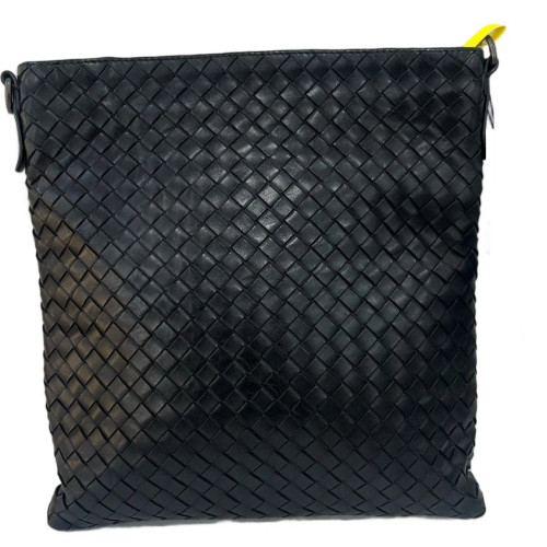 Bottega Veneta Shoulder Bag Calfskin Intrecciato Black