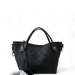 Louis Vuitton Handbag Mahina Black